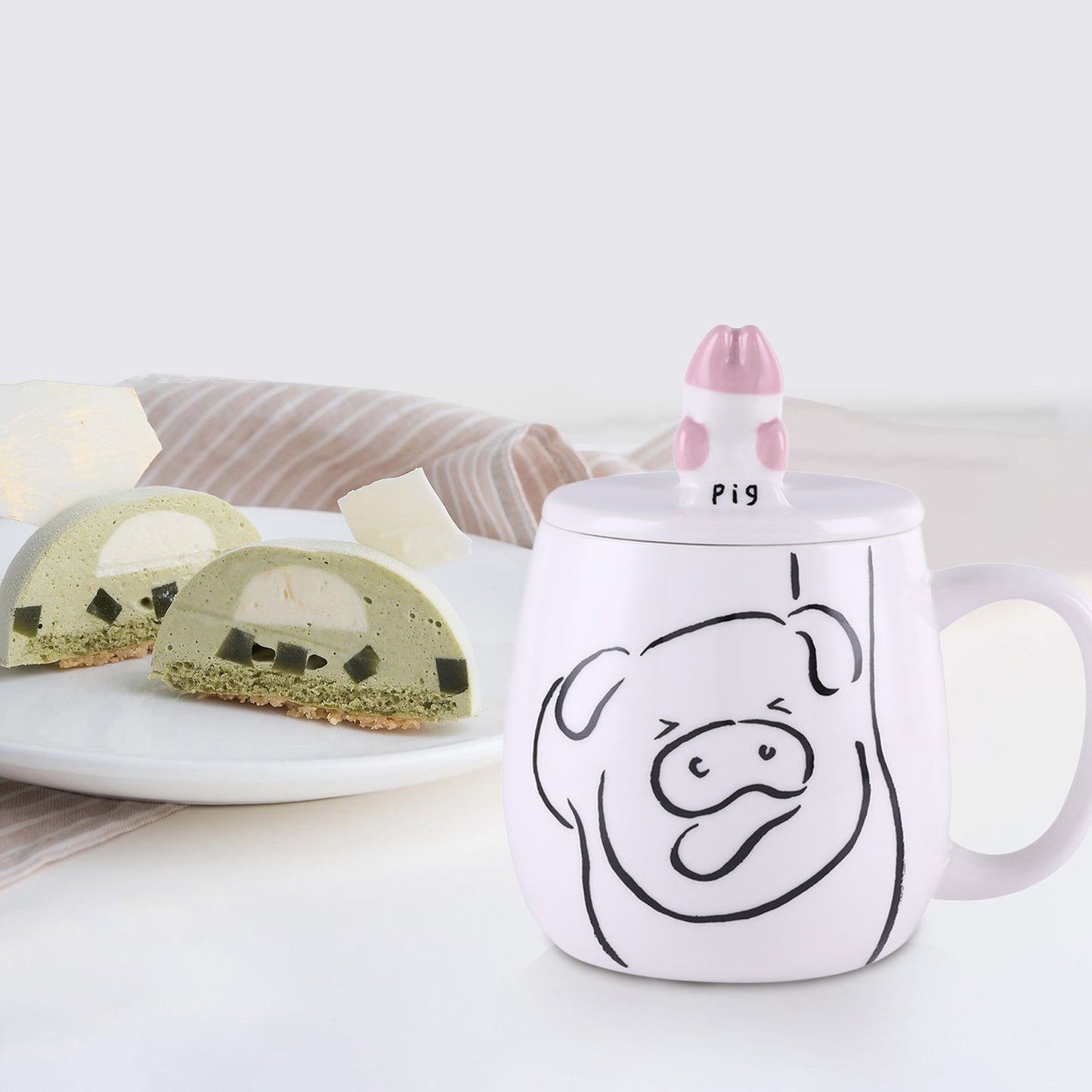 Tocooto 16 oz Cute Ceramic Pig Coffee Mug Funny Pig Paw Mug Tea Cup with Lid for Cell Phone Holder